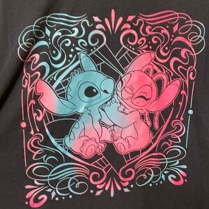 3/$20 bundle and save… 
LILO and stitch tee xxxl